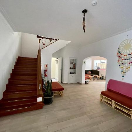 Casaroma Hostels Лима Екстериор снимка