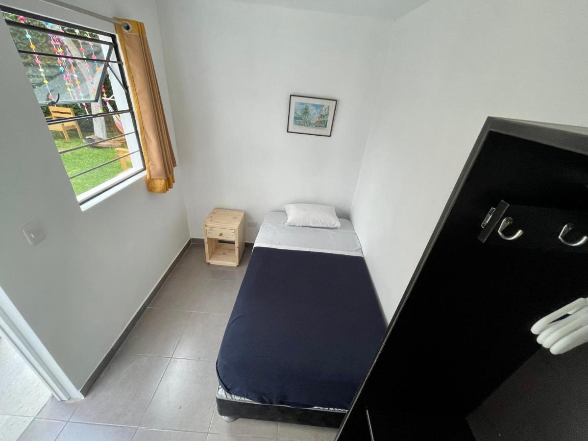 Casaroma Hostels Лима Екстериор снимка