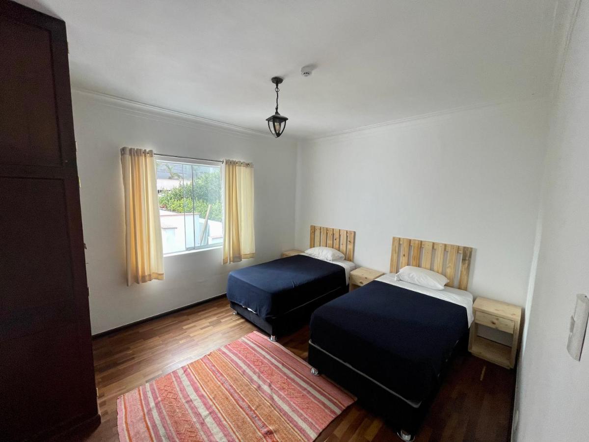 Casaroma Hostels Лима Екстериор снимка