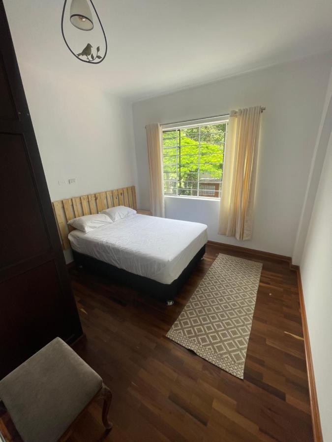 Casaroma Hostels Лима Екстериор снимка